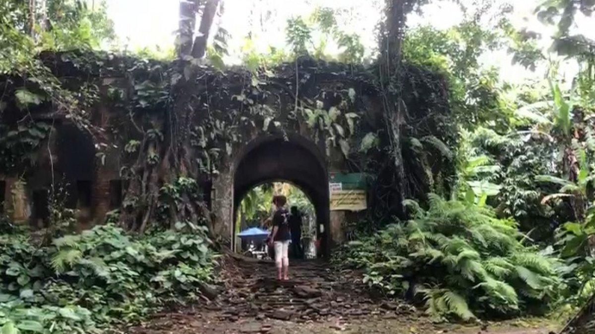 Benteng Karang Bolong di Pulau Nusa Kambangan, Cilacap, Jawa Tengha, Selasa (14/10/2022).