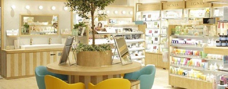 @cosme Marui (OIOI) Ueno, satu @cosme Store terbaik di Tokyo Jepang buat belanja makeup.