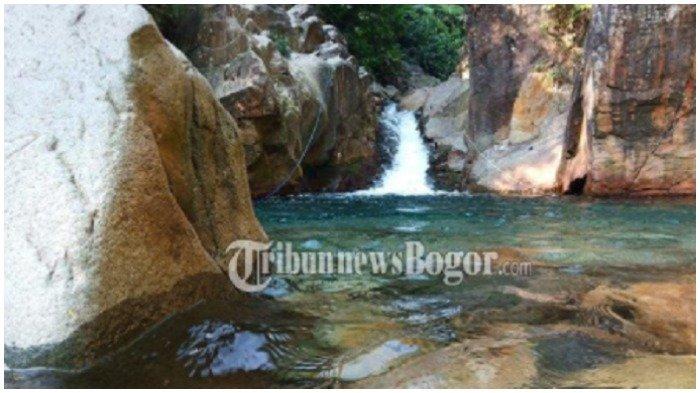 Curug Cibaliung.