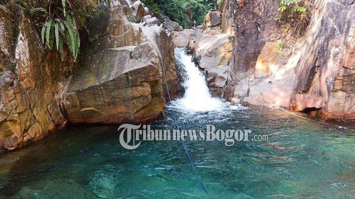 Curug Cibaliung.