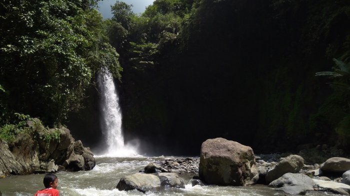 Curug Luhur, satu tempat wisata di Cianjur Jawa Barat.