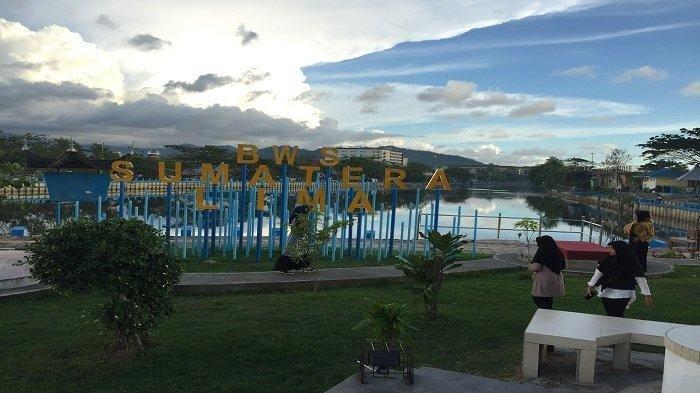 Destinasi Wisata Pasar Seni Danau Cimpago.