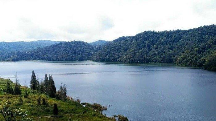 Danau Lau Kawar.