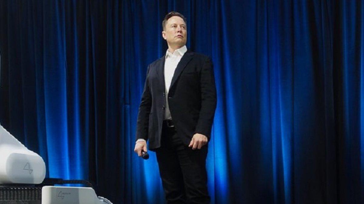 Perusahaan Neuralink, yang didirikan Elon Musk berencana uji coba penanaman chip pada manusia tahun depan, puluhan ribu orang mengantre.
