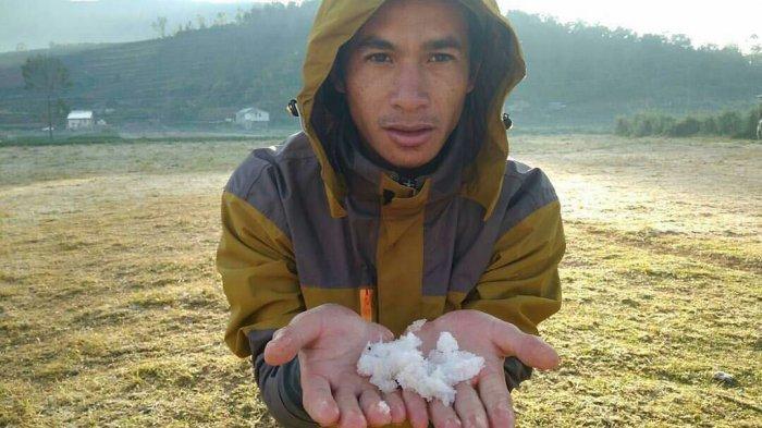 Embun upas di Dieng.