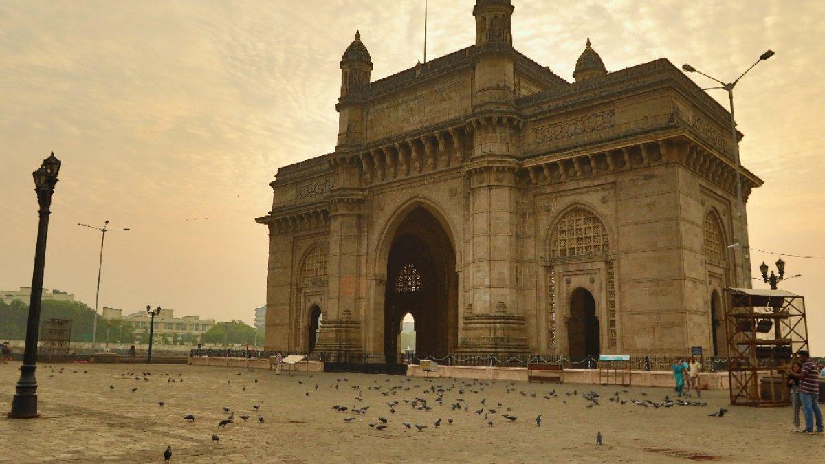 Mumbai, satu kota populer dunia yang dikenal tidak ramah turis.