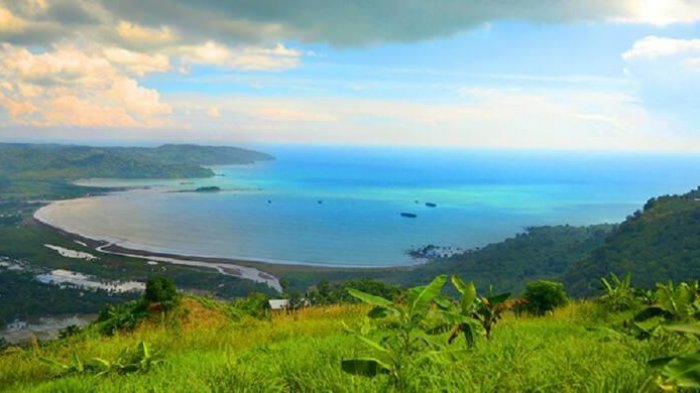 Geopark Ciletuh di Sukabumi, Jawa Barat.