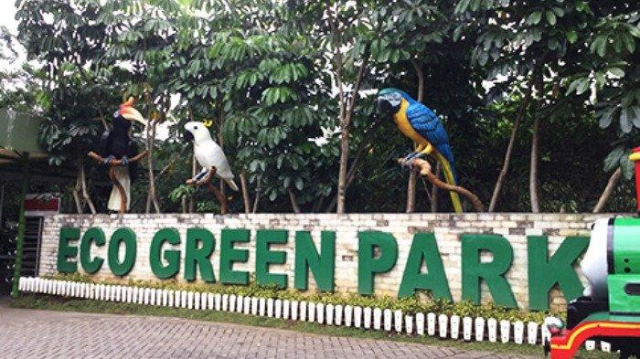 Gerbang depan Eco Green Park, Minggu (12/7/2020).