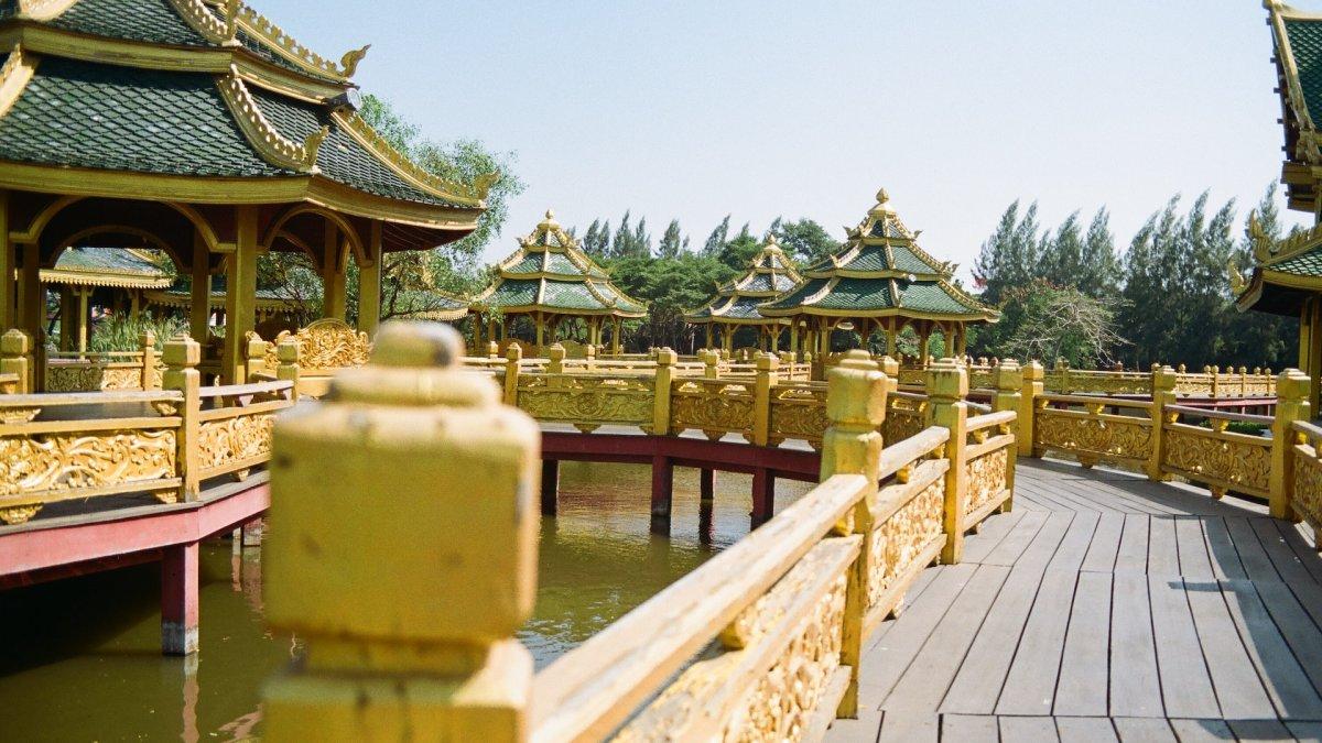 Grand Palace Bangkok, satu tempat wisata hits di Thailand