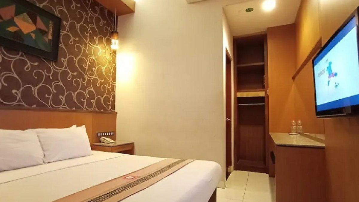 5 Hotel Murah di Solo yang Ada Kolam Renang, Tarif Inapnya Mulai Rp 199