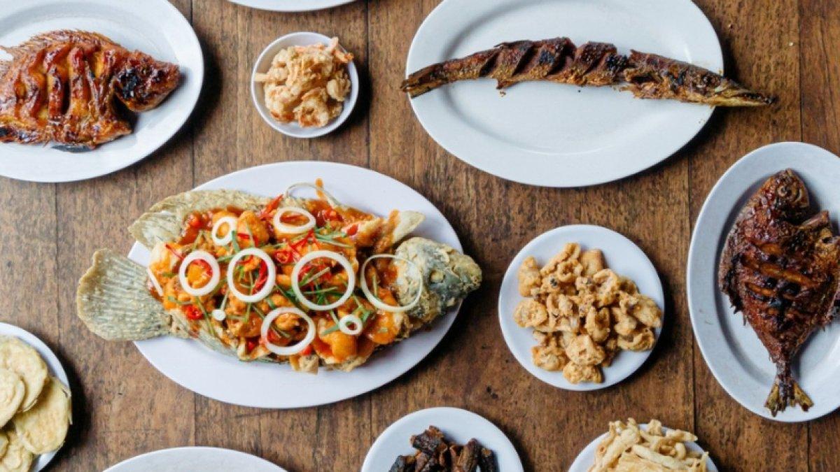 Ikan Segar Resto, rekomendasi tempat makan seafood buat kuliner malam di Bantul, Jogja.
