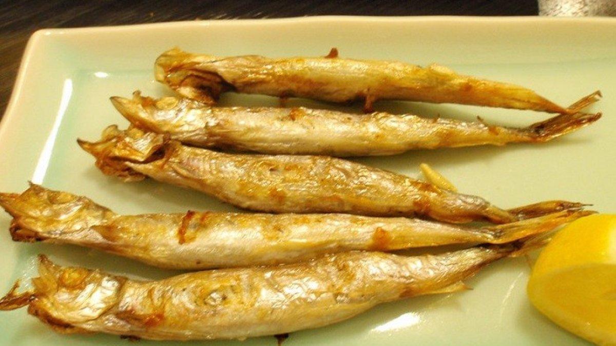 Ikan shishamo merupakan hidangan dari Jepang yang populer. Ikan ini kerap kali digunakan sebagai hidangan pembuka, lauk maupun hidangan utama. Sebab, seluruh Seluruh anggota tubuh ikan shishamo dapat dinikmati.