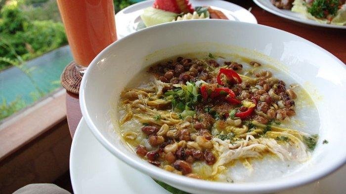 Ilustrasi bubur ayam enak buat sarapan.