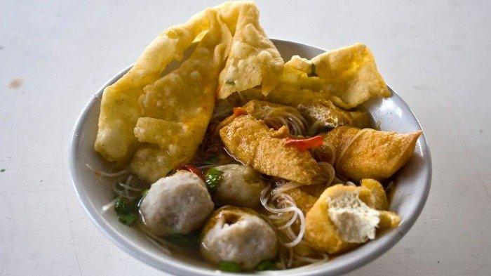 Ilustrasi sajian bakso urat.