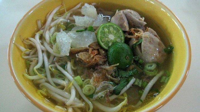 Ilustrasi mi kocok enak untuk menu makan siang di Bandung, Jawa Barat.