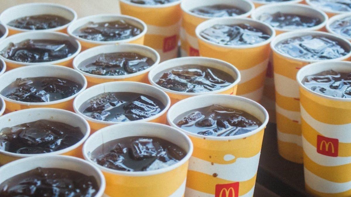 Ilustrasi minuman McDonalds.