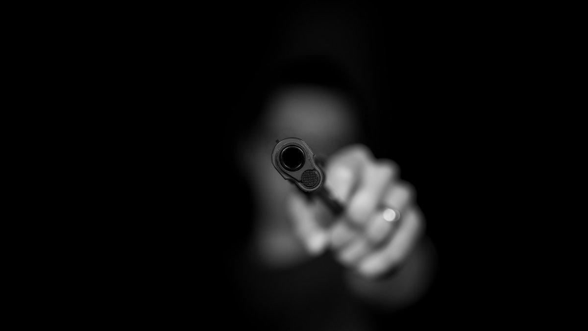 Ilustrasi pistol. Viral sekelompok turis di Ekuador menjadi korban salah sasaran oleh gangster.