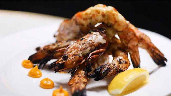 Ilustrasi udang bakar.