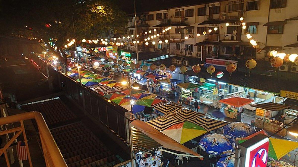 Jalan Alor Street Food Night Market, Kuala Lumpur, Malaysia.