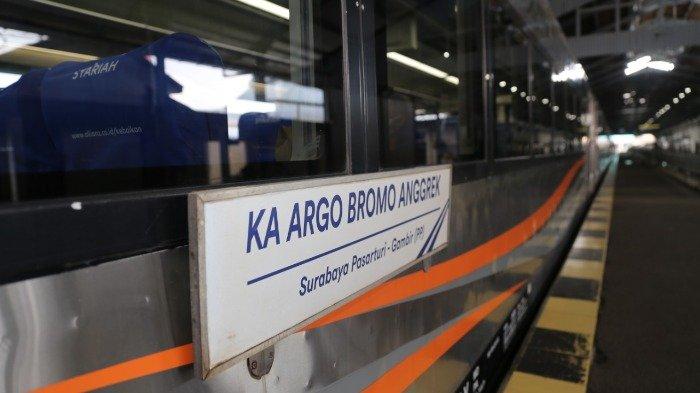 KA Argo Bromo Anggrek