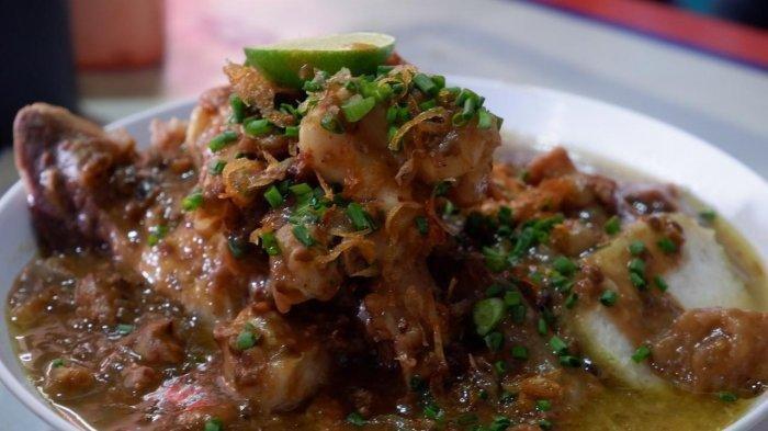 Kaldu kokot khas Sumenep Madura.
