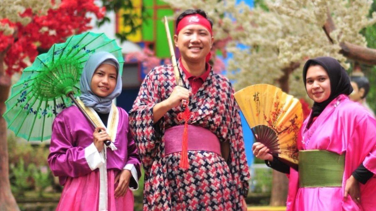 Kampung Jepang di Lawu Green Forest.