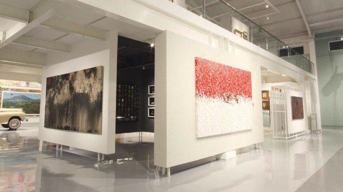 Karya seni di Tumurun Private Museum