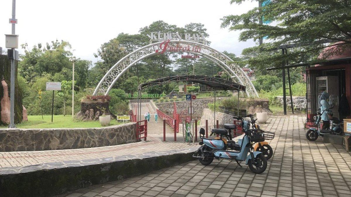 Kebun Raya Indrokilo, tempat wisata di Boyolali yang menarik untuk dikunjungi.
