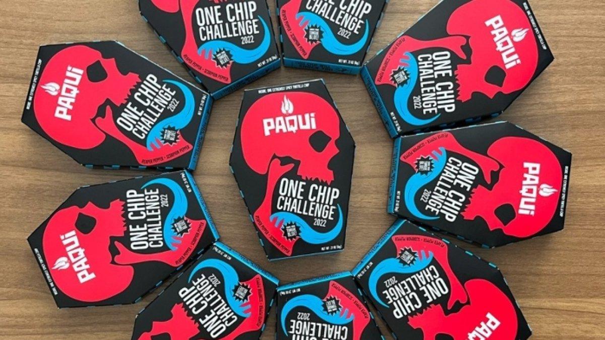 Keripik tortilla super pedas. Seorang remaja berusia 14 tahun dinyatakan meninggal dunia usai mengikuti challenge makan keripik tortilla super pedas yang trend di medsos.