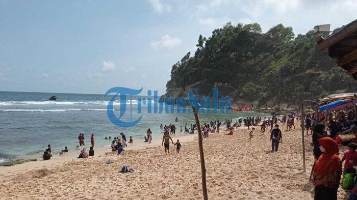 Kondisi pantai Nampu usai dibuka buka saat Wonogiri PPKM Level 2, Minggu (10/10/2021)