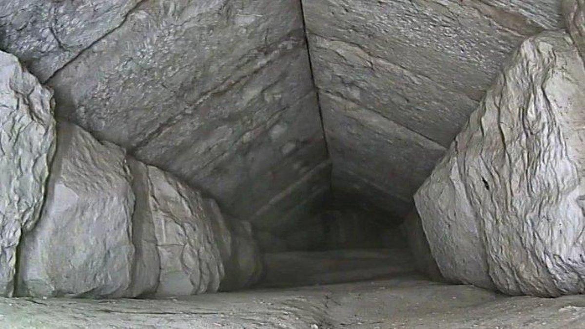 Peneliti dari ScanPyramids telah menemukan sebuah koridor tersembunyi di Piramida Giza Mesir, Kamis (2/3/2023).