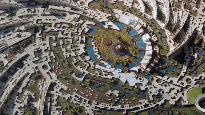 Sebuah kota bernama Auroville yang berada di Distrik Viluppuram, India Selatan.