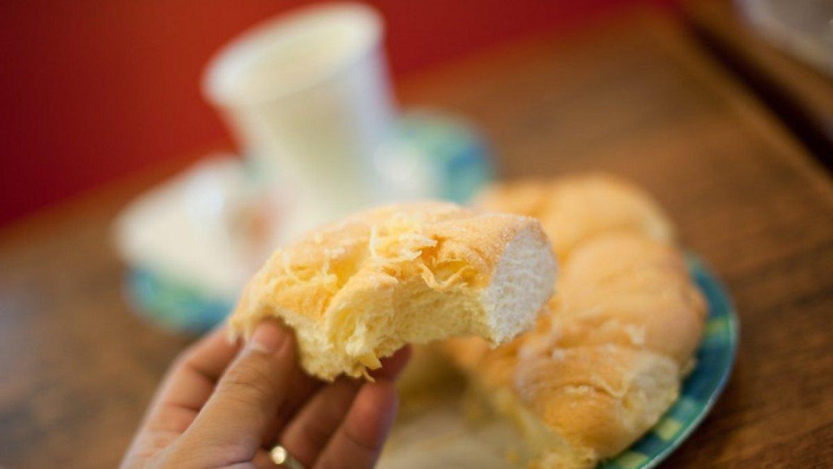 Iustrasi kue. Seorang mantan koki asal Belanda memasak Space Cake untuk perpisahan dengan rekan-rekannya, namun malah berujung dituntut.