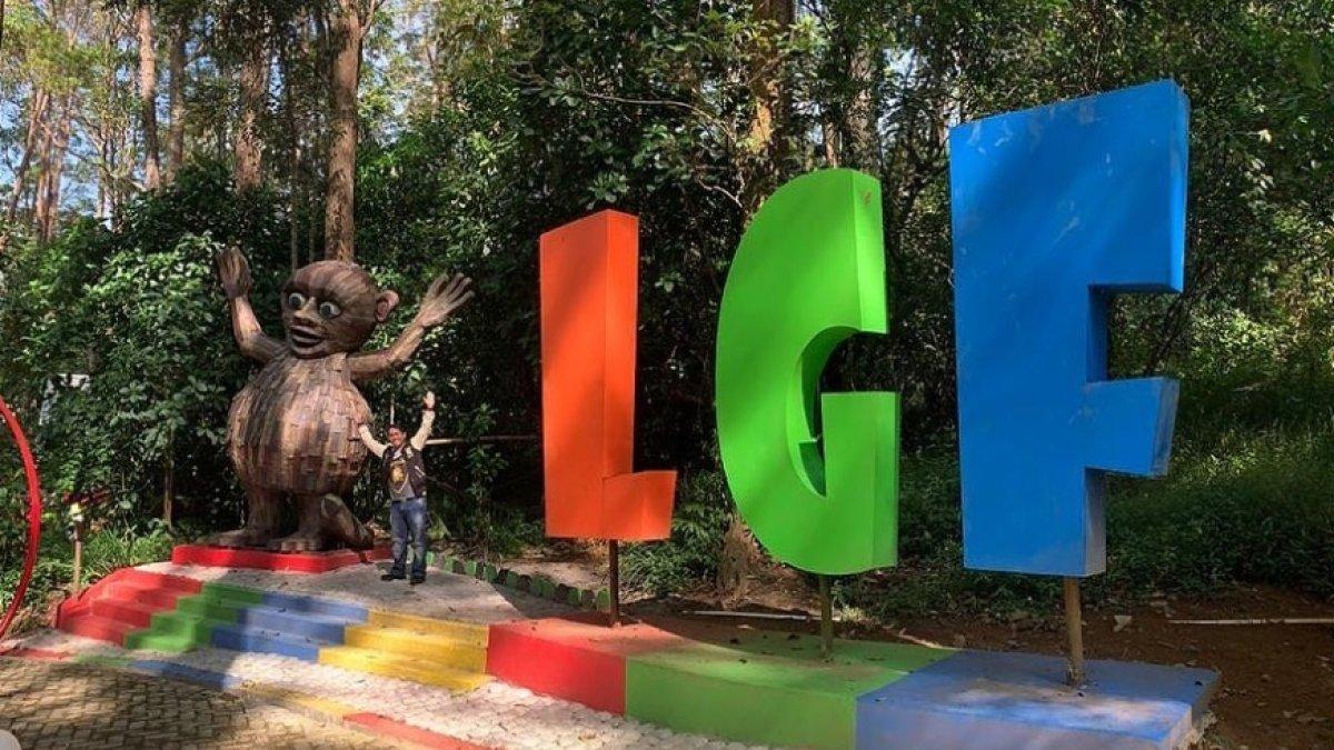 Lawu Green Forest.