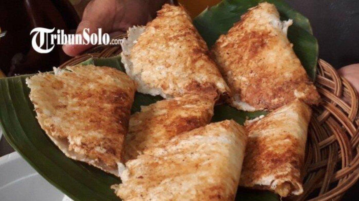 Ledre Laweyan, satu camilan enak di Solo.