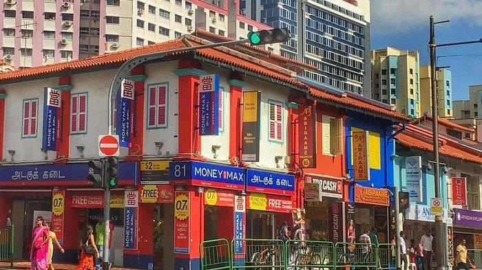 Little India, satu pusat oleh-oleh populer di Singapura.