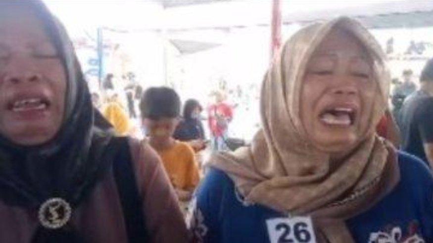 Lomba menangis di Tegal.