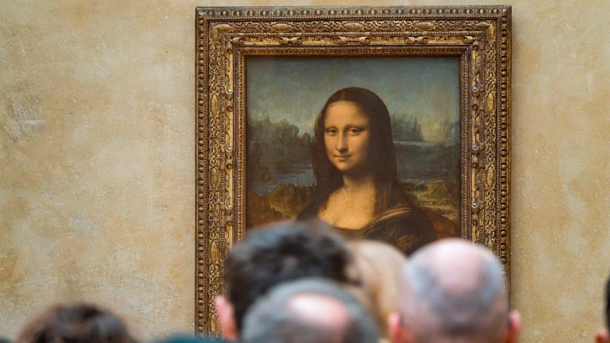 Lukisan Mona Lisa karya Leonardo Da Vinci adalah satu karya seni paling misterius di dunia
