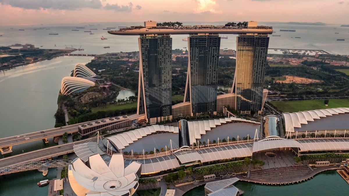 Marina Bay Sands, satu tempat wisata hits di Singapura