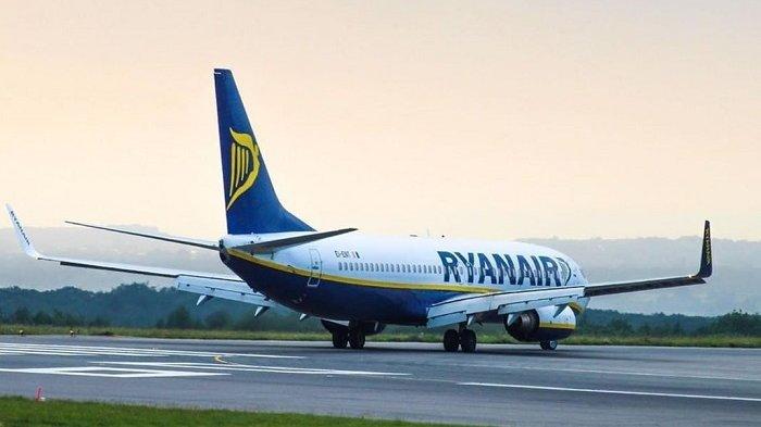 Ryanair, satu maskapai penerbangan berbiaya rendah terbaik versi AirlineRatings.com.