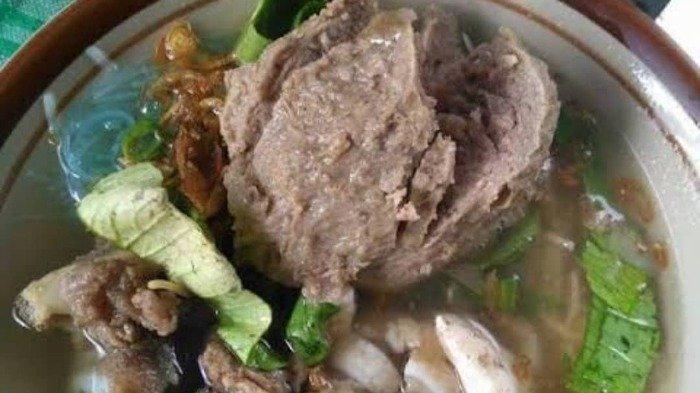 Menu bakso di warung Bakso Wong Wonogiri