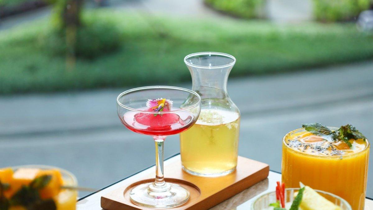 menu minuman nawang wulan di artotel