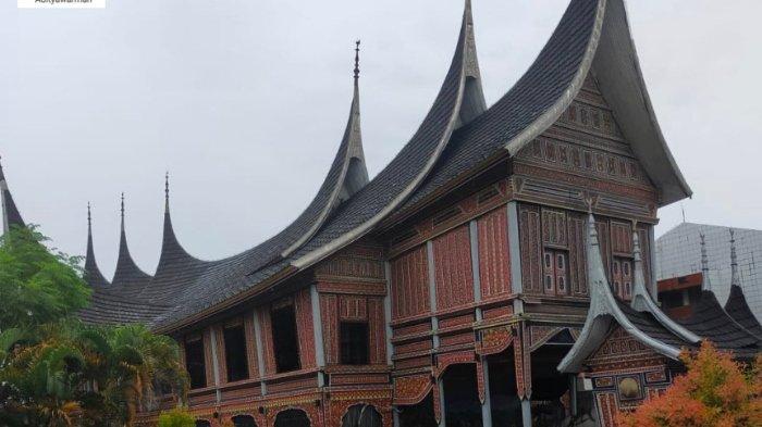 Museum Adityawarman, tempat wisata di Padang yang cocok dikunjungi untuk liburan keluarga.