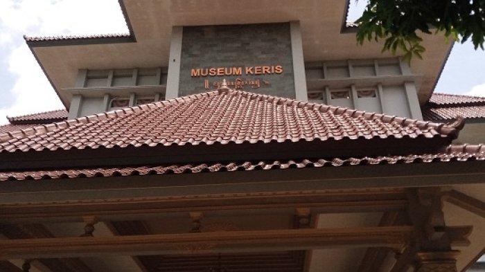 Museum Keris Solo, jadi tempat menyimpan koleksi ragam keris Nusantara, Rabu (3/11/2021). Mulai 1 Januari 2024, Museum Keris menerapkan harga tiket masuk terbaru untuk wisatawan lokal maupun mancanegara.