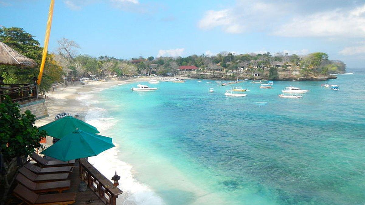 Mushroom Beach, Nusa Lembongan, Bali