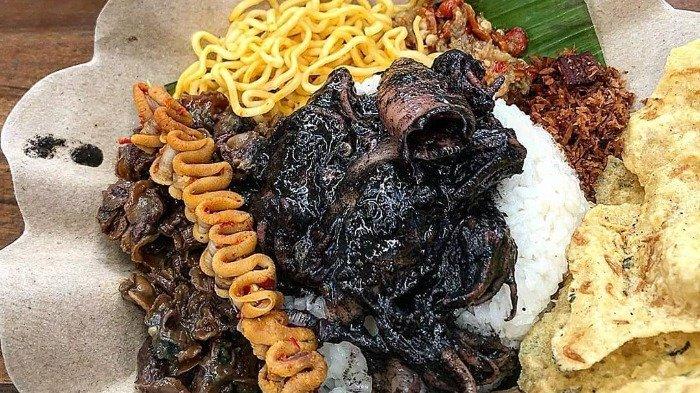 Ilustrasi nasi cumi hitam.