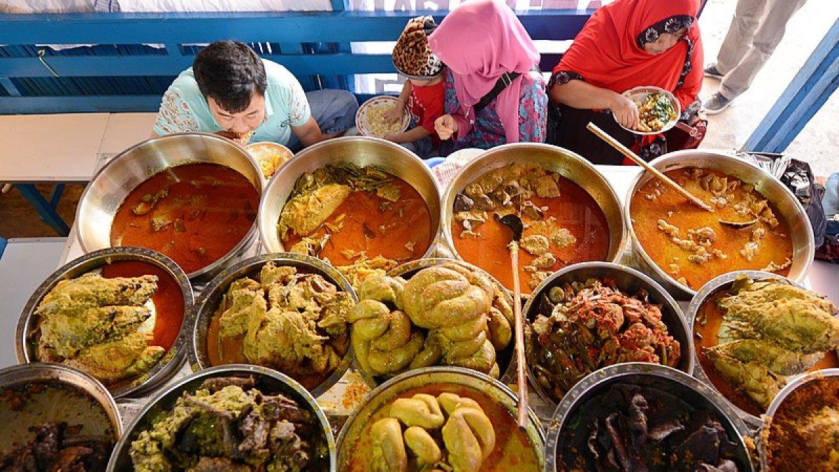 Nasi kapau.