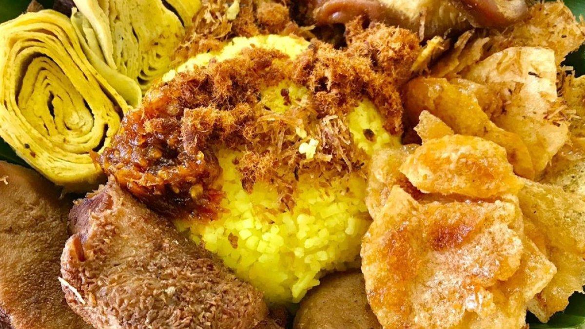 Nasi Kuning Muna Cung.