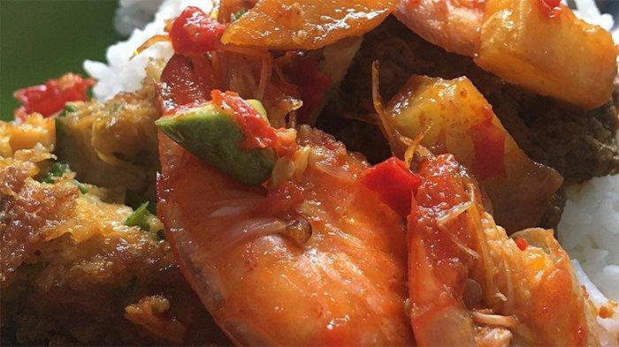 Nasi udang balado di Restoran Lamun Ombak