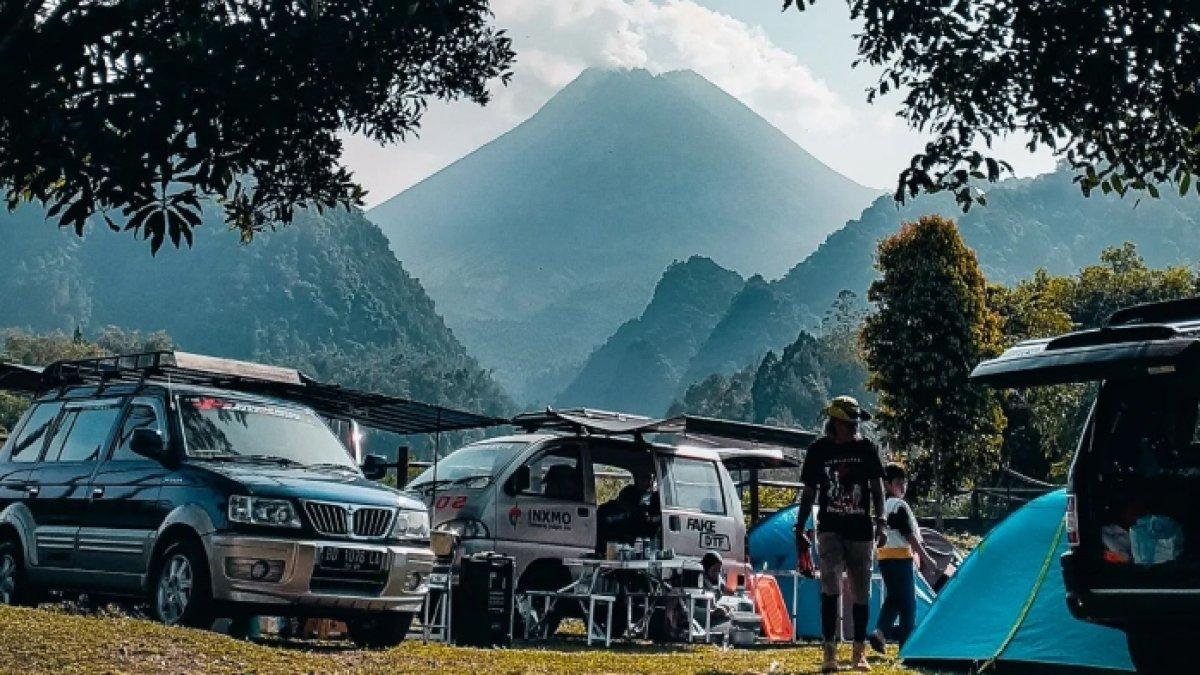 Nawang Jagad, tempat wisata alam di Jogja untuk berkemah bareng keluarga.